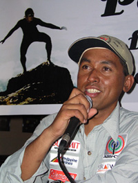 Pastor Emata at Wednesday's press conference (davaotoday.com photo by Barry Ohaylan)