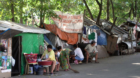 These Davaoenos' homes have been demolished. (davaotoday.com photo by Barry Ohaylan)