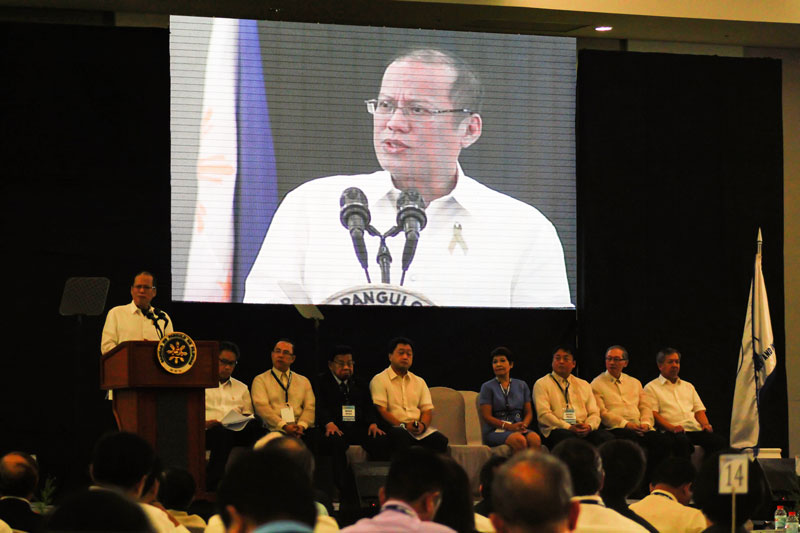 AQUINO AT MINBIZCON President Benigno Aquino III delivers his keynote to the Mindanao Business Conference in SMX Convention Center in SM Lanang on August 8, saying his government is focusing on peace, power reform and tapping potential on Mindanao’s agriculture, tourism and infrastructure. (davaotoday.com photo by Ace R. Morandante)