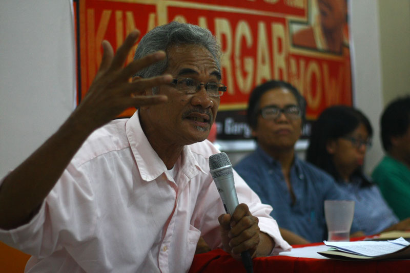 Francis Morales of Balsa Mindanao explains that the research of jailed scientist Kim Gargar would guide in them on how to rehabilate Pablo ravaged areas. (davaotoday.com)