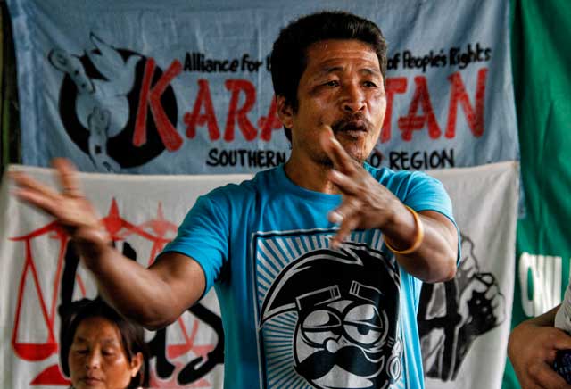 MANOBO LEADER'S LAMENT Agusan Manobo tribal leader Datu Librando Peres from Barangay Sabud, Loreto, Agusan del Sur, narrated during the Karapatan press conference narrates how the agreement between residents, Loreto Mayor Dario Otaza and the miltary were violated as the Philippine Army's 26th Infantry Battalion encamp in their communities' schools and houses, and also strafed houses and places of worship.  Peres demanded for the pullout of troops so the communities can return in peace. (davaotoday.com photo by Medel V. Hernani)