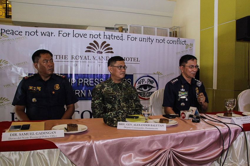 Deputy Regional Director Senior Superintendent Aaron Aquino (right) denies that a police mission order was released on the ambush of Laak Mayor Reynaldo Navarro that implicated police officer Leonardo Felonia, who is detained for the murder of businessman Richard King. 