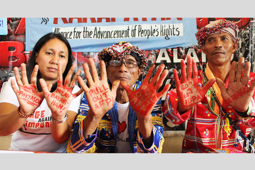  Datu Suminggil, a Manobo lumad (indigenous people) leader in Barangay Gupitan, Kapalong, Davao del Norte, calls for pullout of Army troops from their area.