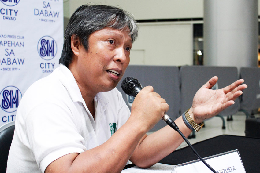 Soc Banzuela, national coordinator of Kilus Maniniyog, explains the demands of the three million poor coconut farmers to get back their P 71 billion from the levy fund during Martial Law and now deposited to the National Treasury and the United Coconut Planters Bank. Farmers are now on their first week of the 71-day walk to Malacanang starting from Davao City. 