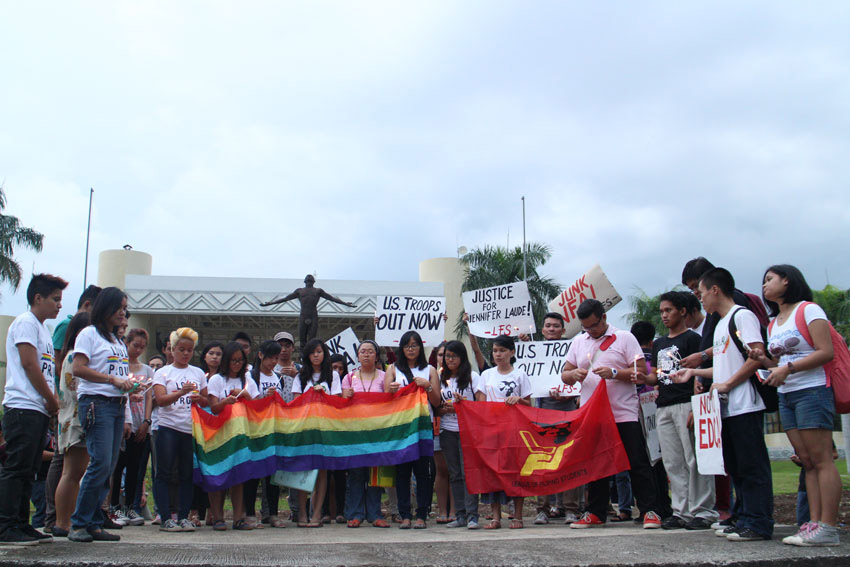 Mentefuwaley Libon, an organization of lesbians, gays, bisexual and transgender in the University of the Philippines Mindanao, along with the League of Filipino Students, faculty and members of the UP Mindanao's Commitee on Gender, get together to call for justice for slain transgender Jennifer Laude. They also demanded for the abolition of the US-PH accords Visiting Forces Agreement and the Enhanced Defense Cooperation Agreement. (davaotoday.com)