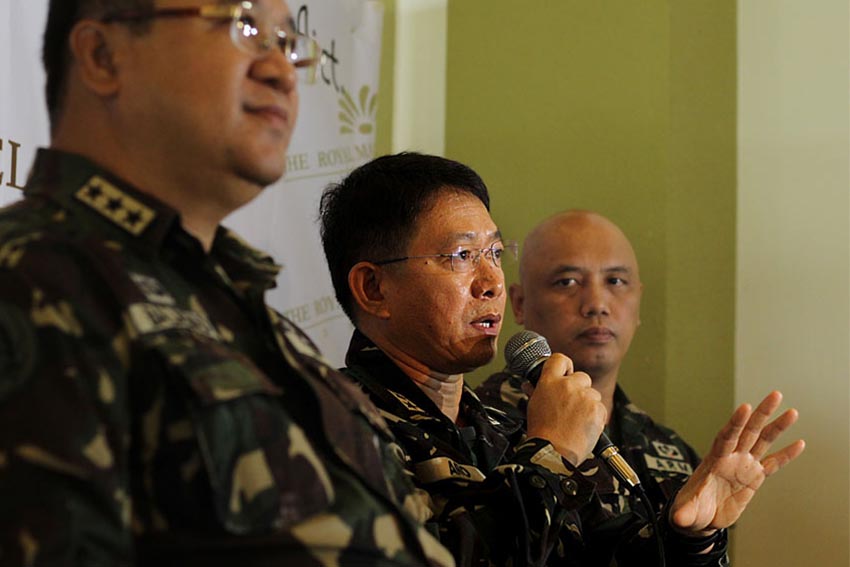 10th Infantry Division Major General Eduardo Año  and Eastern Mindanao Command chief Lt. General Aurelio Baladad said they received joint letter directive to improve coordination measures in time for combat operations. (Ace R. Morandante/davaotoday.com)