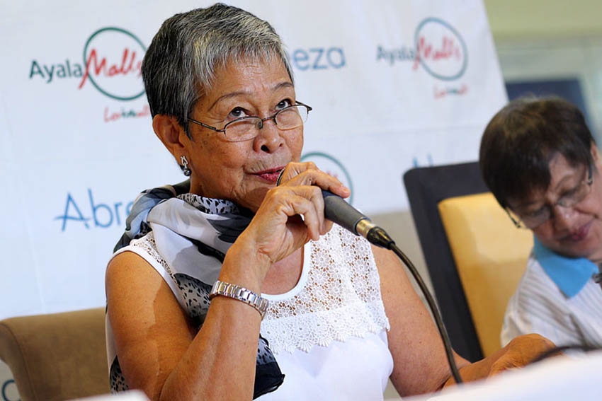 Ma. Iris Milleza, board member of Datu Bago Organization,Inc anounced the 45th conferment of the Datu Bago Awards of 2015 during the press conference held at the Abreeza mall today. (Ace R. Morandante/davaotoday.com)