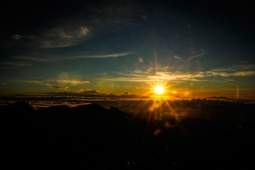 At exactly 5:40 in the morning the sun shines at the peak of the majestic Mt. Apo. On April 24 to 25 mountain climbers from Davao City organized their annual clean up drive after thousands of visitors climbed the summit during the Lenten season. (Rawi June A. Morandante/davaotoday.com)