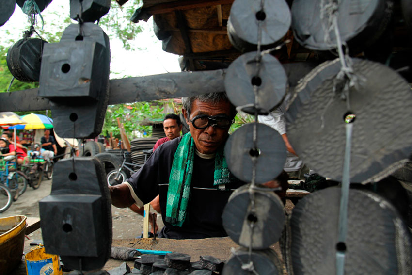 A locally handmade rubber boss for public utility jeepney and other vehicles can be bought along Gothamco, Agdao. (Ace R. Morandante/davaotoday.com)