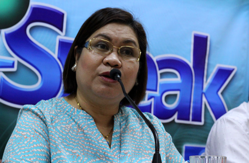 Dianne A. Silva, Davao regional director of National Food Authority, advises residents to be vigilant of possible proliferation of fake rice in Davao City. (Ace R. Morandante/davaotoday.com)