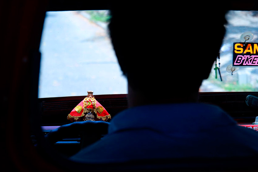 A public utility driver has a Sto. Niño placed on his dashboard. He said the Sto. Niño serves as guide on his daily travel in Davao City. (Ace R. Morandante/davaotoday.com)