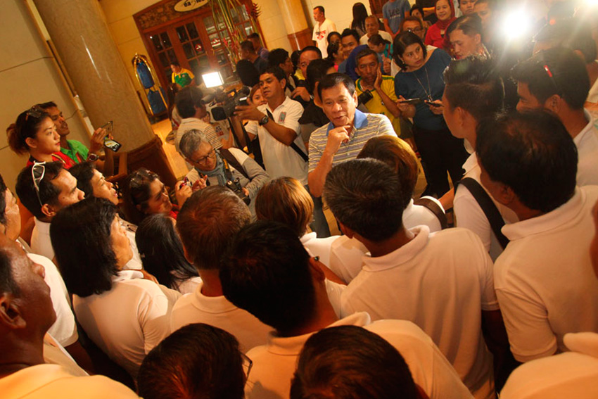 Barangay captains of Bacarra, Ilocos Norte meet Davao City Mayor Rodrigo Duterte on Thursday at a hotel along Claveria street during their Lakbay Aral activity.(Ace R. Morandante/davaotoday.com)