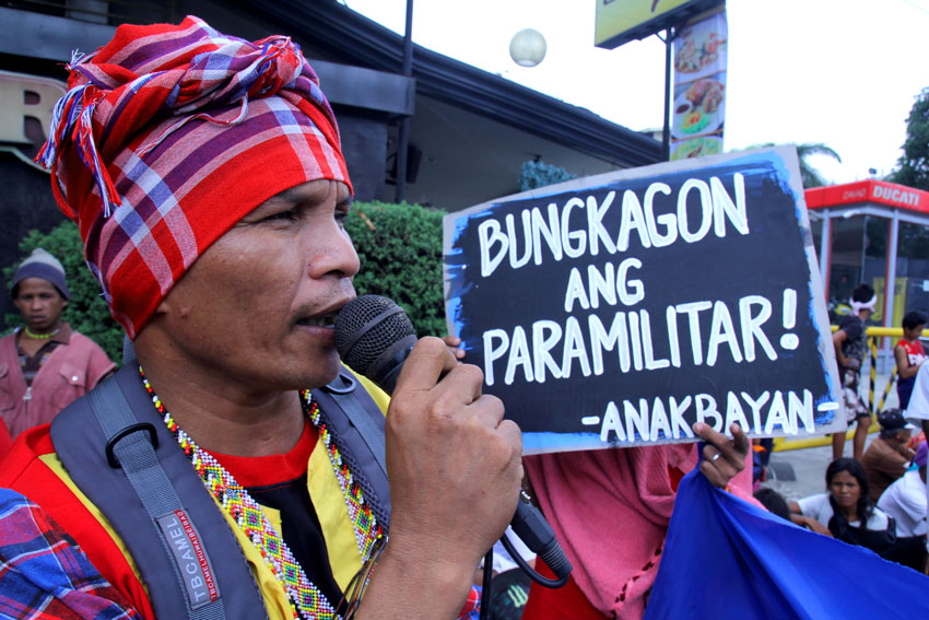 Datu Mintroso Malibato, spokesperson of Karadyawan, an organization of Manobo from Kapalong, Davao del Norte joins a protest outside the venue of the Commission on Human Rights' public inquiry with regards to the situation of Lumads in Mindanao. Malibato urged the CHR to focus on the reported human rights violations by the Army and paramilitary groups. (Ace R.Morandante/davaotoday.com)