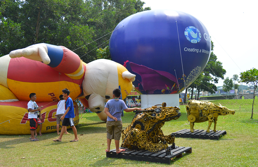 SCRAP ARTWORKS. Two creative artworks of what appears to be a buffalo made of scrap metals have been an attraction to both delegates and onlookers inside the Energy Park in Tagum City.