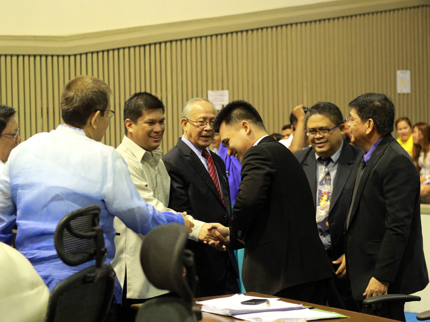 Members of the 17th City Council welcome Atty. John-Christopher Tanjili Mahamud during the first regular session of the city council this year. Mahamud was appointed as a councilor to replace Atty. Melchor Quitain, who will serve as a City Administrator. (Ace R. Morandante/davaotoday.com)