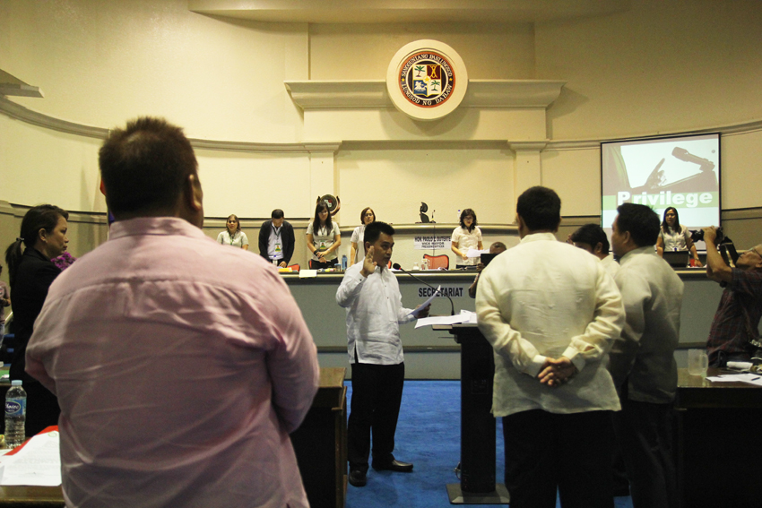 City councilor John-Christopher Tanjili Mahamud takes his oath after he was nominated by his colleagues to chair the committee on ethics and good governance and other several committees, Tuesday morning. (Ace R. Morandante/davaotoday.com)