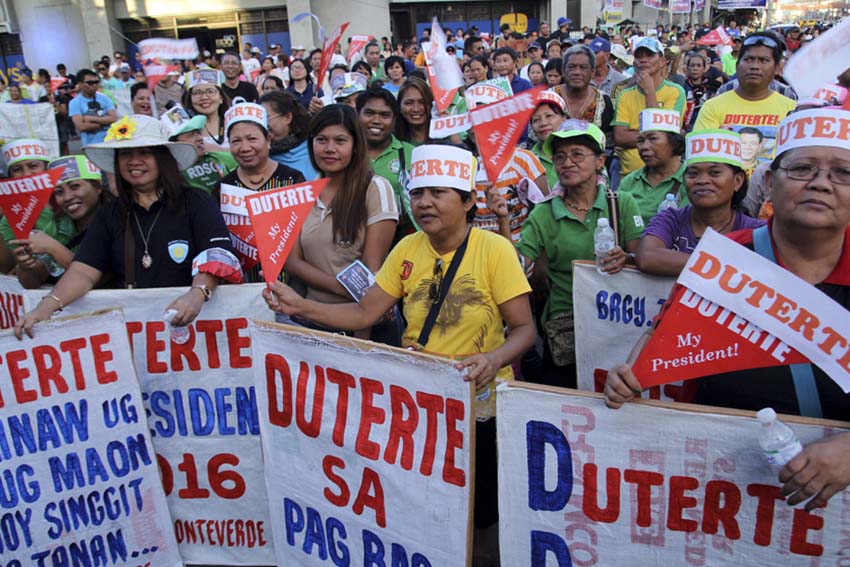 Elders in Davao City join the launch of Mayor Rodrigo Duterte's presidential race on Tuesday, February 9, along with thousands of supporters around the country.(Ace R.Morandante/davaotoday.com)