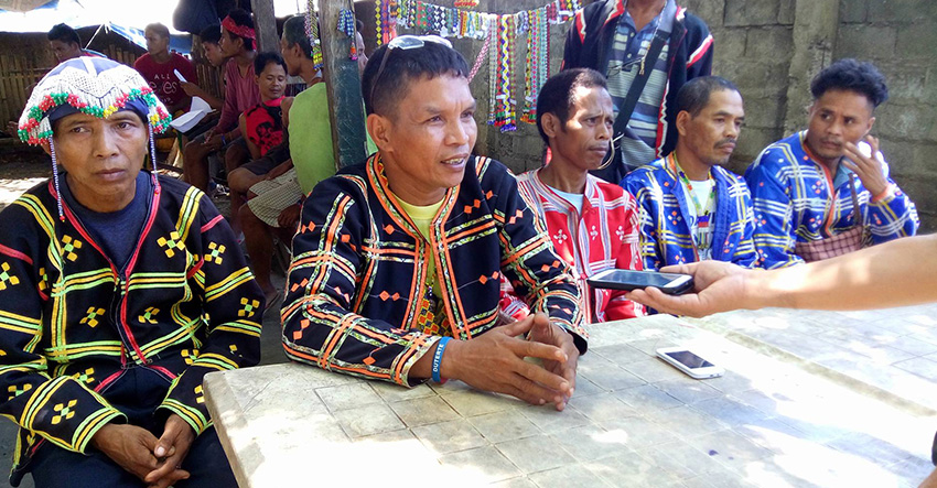 GRATEFUL. Tribal leaders staying in a church compound in Davao City congratulate P resident-elect Rodrigo Duterte and hope for his continued support to their struggle. (Earl O. Condeza/davaotoday.com) 