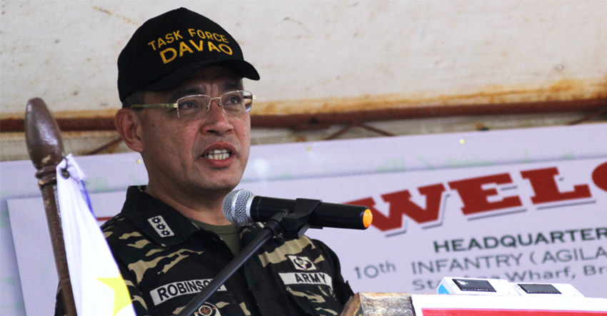 NEW COMMANDER. Col.Henry A. Robinson, Jr talks during the change of command in Task Force Davao headquarters, Wednesday afternnon. (Ace R. Morandante/davaotoday.com)