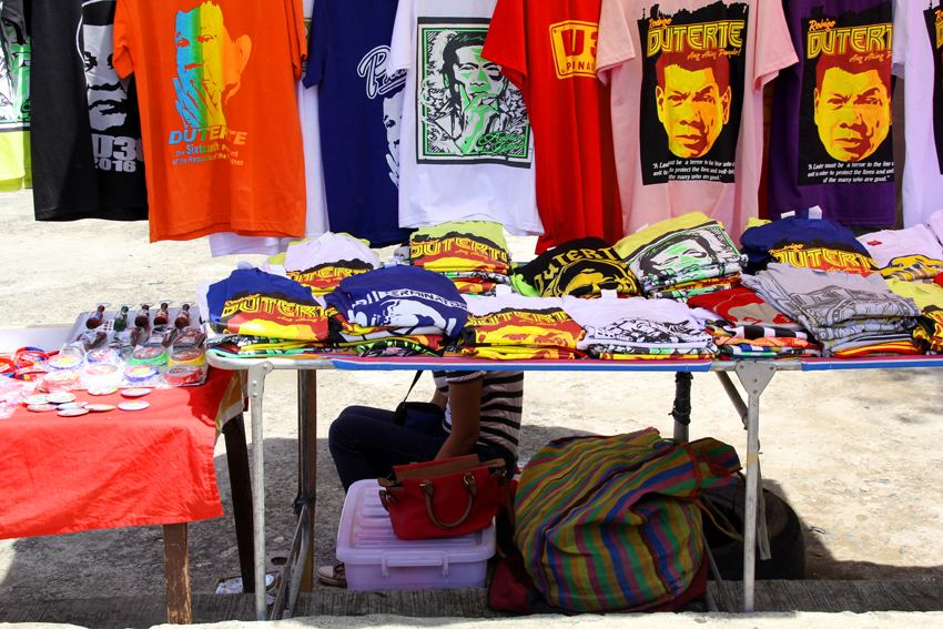 LIKE HOTCAKES. Even after the elections, many small printing business like this stall found along the highway of Quimpo Boulevard in Davao City, find business opportunity in selling Duterte shirts.(Ace R. Morandante/davaotoday.com)