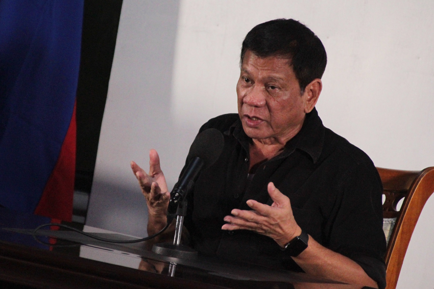 Incoming President Rodrigo Duterte is offering no apologies for his previous statement on media killings and reiterated that he is just telling the truth about the members of the media who are corrupt. In a press conference on Thursday, Duterte was unfazed by the calls of boycotting his press conferences saying he does not need publicity. (Ace R. Morandante/davaotoday.com)