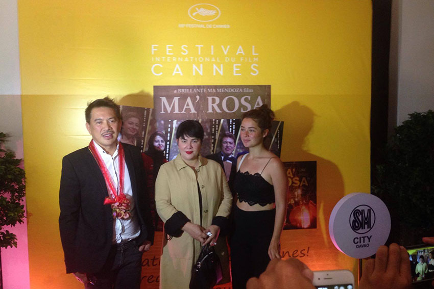 (From left) Award-winning director Brillante Mendoza is joined by Cannes best actress, Jaclyn Jose and her daughter Andi Eiganmann during the Philippine premier of their movie Ma' Rosa at the SM City Davao on Tuesday night, June 21. The movie will open on July 6 in cinemas nationwide.