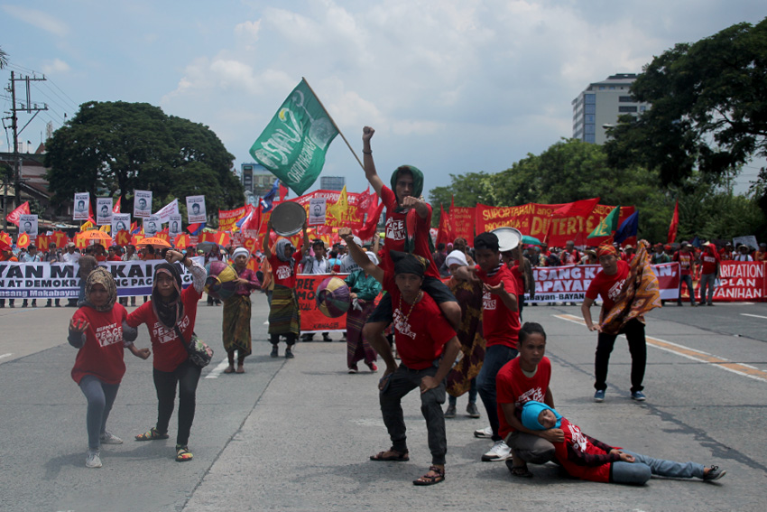 CULTURAL ARTISTS. A group of young artists from Southern Mindanao performed a cultural presentation during the rally.