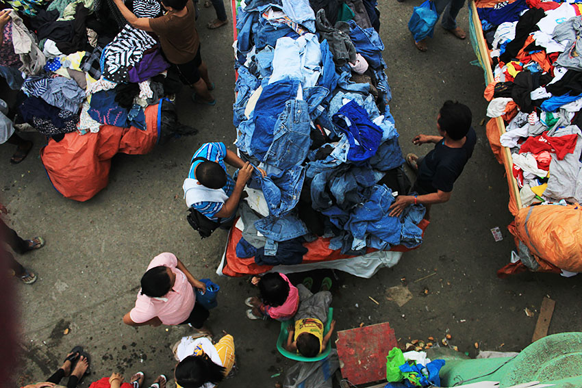 UKAY-UKAY. Apart from being the biggest source of fresh goods in Davao City, Bangkerohan Public Market is also home to one of the biggest convergence of stalls that sell second hand clothing. These stalls are locally called "ukay-ukay" because of the act of rummaging through heaps of clothes in order to get the preferred item. Prices here can go as low as P15 per item or lower if the buyer is good in haggling. (Paulo C. Rizal/davaotoday.com)
