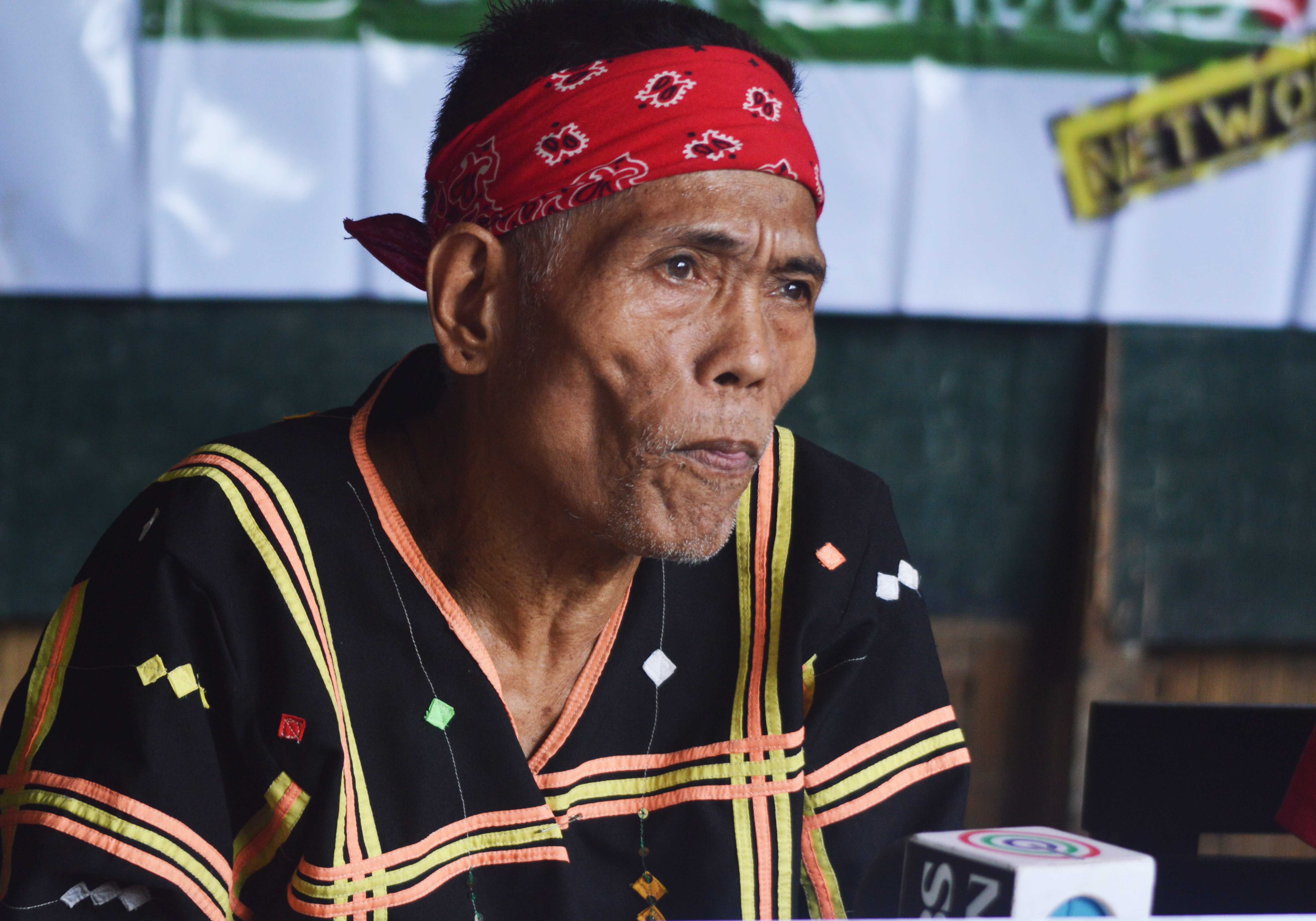 Datu Doluman Dawsay, spokesperson of Ta 'tanu Igkanogon, Lumad council in Talaingod, Davao del Norte province says that Amelia Pond is a teacher of Lumad school in their community. (Medel V. Hernani/davaotoday.com)