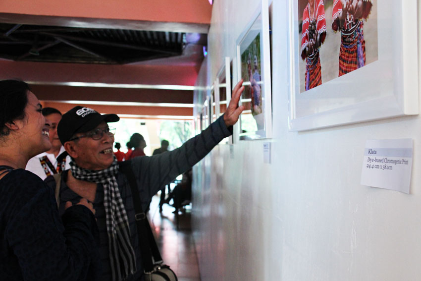 One of the guests of the opening of the Kinabuhi: Photo Exhibit is veteran photojournalist, Rene Lumawag.
