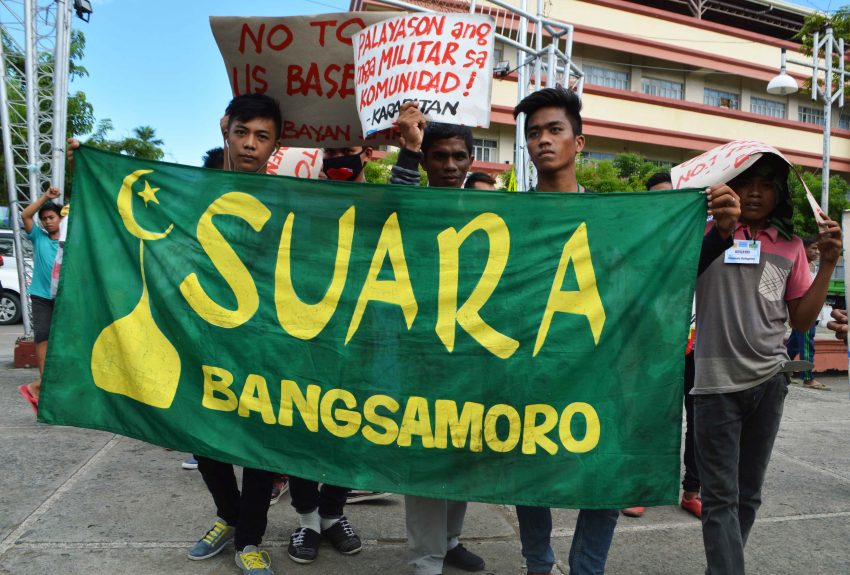 Members of Moro organization, Suara Bangsamoro join the march.