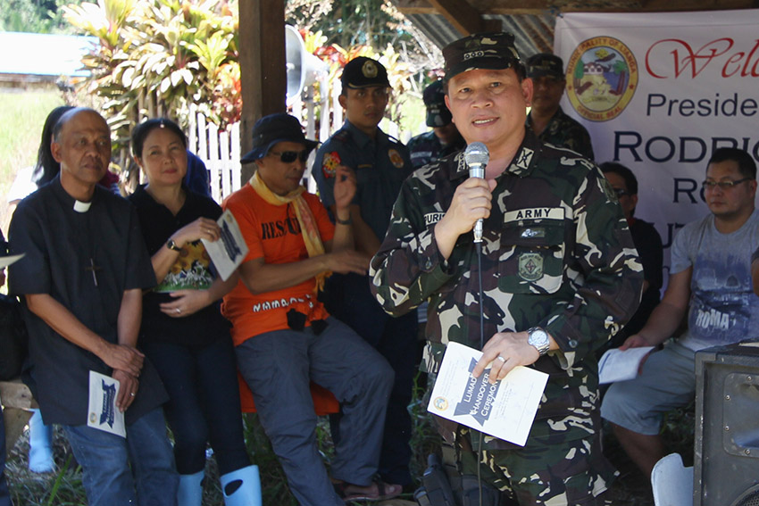 SECURITY PATROL. Col. Isidro Purisima, commander of the 402nd Infantry Brigade, said soldiers will continue to perform their mandate of protecting the community despite the Lumad call for military pullout in community. (Earl O. Condeza/davaotoday.com)