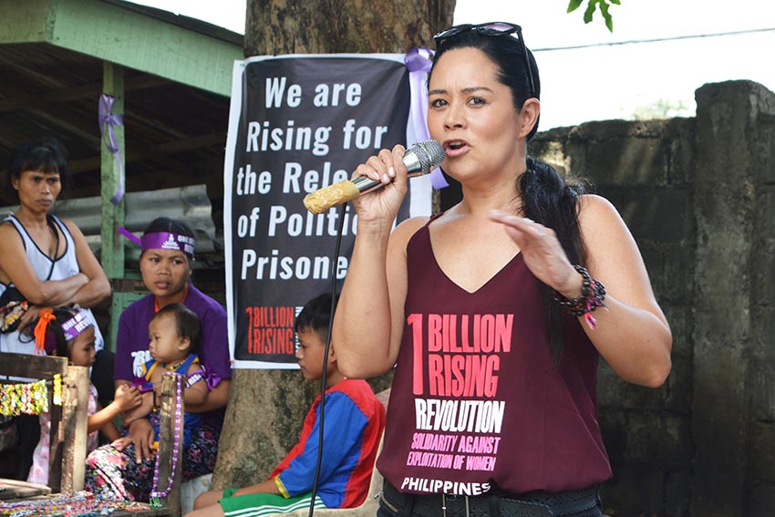 Women’s rights activist Monique Wilson, discusses the different forms of violence against women before a  crowd gathered inside the UCCP Haran Compound on Wednesday, Nov. 7 where the One Billion Rising Revolution 2017 was launched. The theater actress urges women to join the call to end all forms of abuses. (Medel V. Hernani/davaotoday.com)