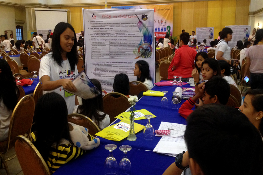 CHILDREN'S SUMMIT. Around 500 children from all over Mindanao gather for the three-day Mindanao Children's Festival at the Grand Men Seng Hotel in Davao City. During the second day of the festival on Tuesday, Nov. 22, a children's summit was held to tackle various children's issues. (Maria Patricia C. Borromeo/davaotoday.com)