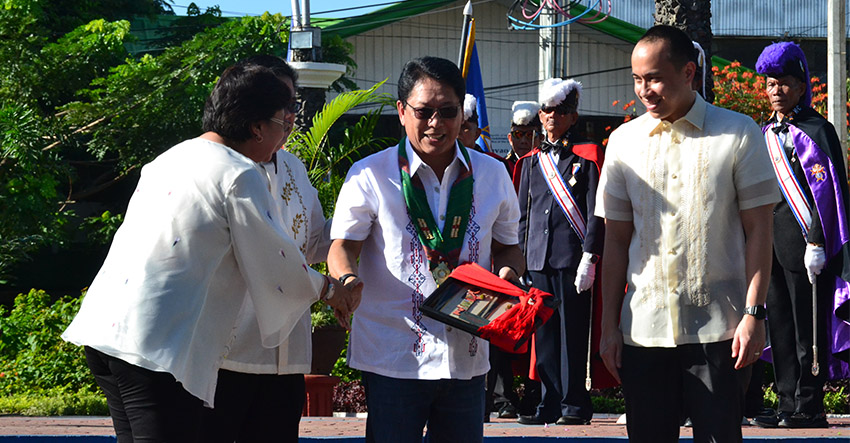 BE A BONIFACIO. In his keynote speech during the commemoration of Bonifacio Day in Davao City on Wednesday, Nov.30, Labor Secretary Silvestre H. Bello III encourages Davaoeños to emulate national hero, Andres Bonifacio. (Robby Joy Salveron/davaotoday.com)