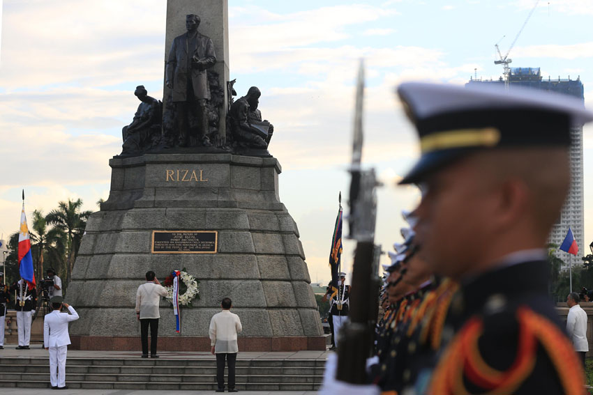 RIZAL DAY. President Rodrigo Duterte leads the commemoration of the 120th anniversary of Dr. Jose Rizal's martyrdom at the Rizal National Monument in Manila on Friday, Dec. 30,2016. (REY BANIQUET/ Presidential Photo)