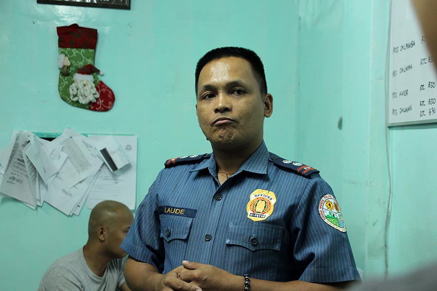 Tagum City Police Chief Superintendent Laudemer Laude says they can assure the safety of the agrarian reform beneficiaries in the disputed land at San Isidro, Madaum, Tagum City for as long as they do not attempt to harvest their produce. On Monday morning, Dec. 12, banana plantation guards shot the protesting farmers, wounding six, two of which are currently in critical condition. (Paulo C. Rizal/davaotoday.com) 