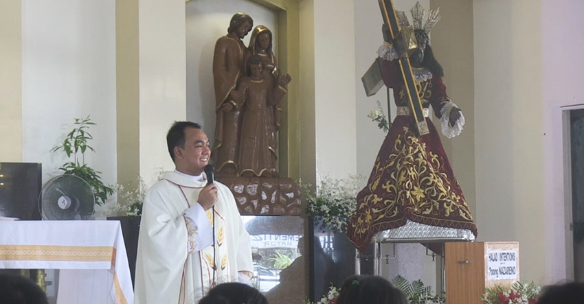 Quiapo Assistant Parish Priest Fr. Douglas Badong leads the welcome mass at Sagrado Corazon de Jesus Nazarene Parish in Apokon, Tagum City on Saturday, Dec. 3. Jay Apostol/CIO Tagum