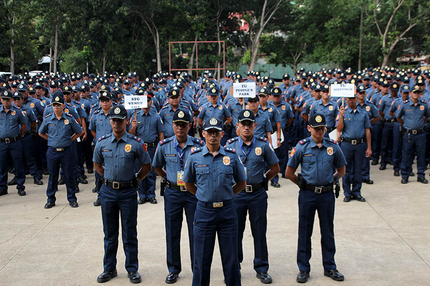 Almost 1,500 police and military men stand in formation as Chief Supt. Manuel Gaerlan delivers instructions at the Police Regional Office 11 in Camp Quintin Merecido in Davao City on Monday, Jan. 9 during the deployment of forces for the Association of Southeast Asian Nations summit. Gaerlan said there will be at least 3,000 uniformed personnel from the Davao City Police, the Philippine Army, Coast Guard, and other security forces that will be securing the city for the launching of ASEAN 2017 on Jan. 15. (Paulo C. Rizal/davaotoday.com) 