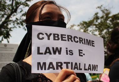 Pooled Editorial: Resist Aquino’s e-Martial Law