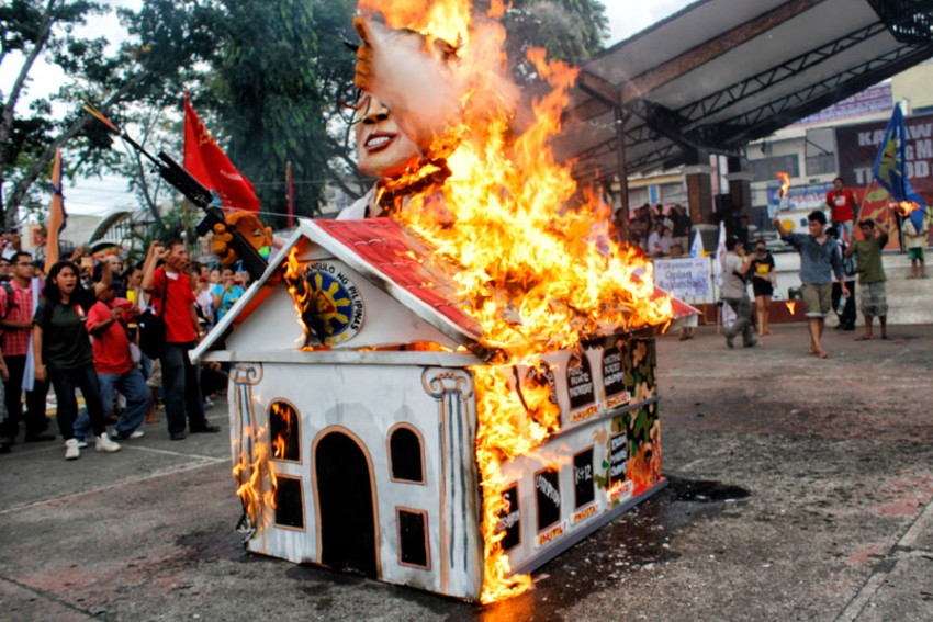 Davao rallyists slam ‘lies’ in Aquino’s SONA