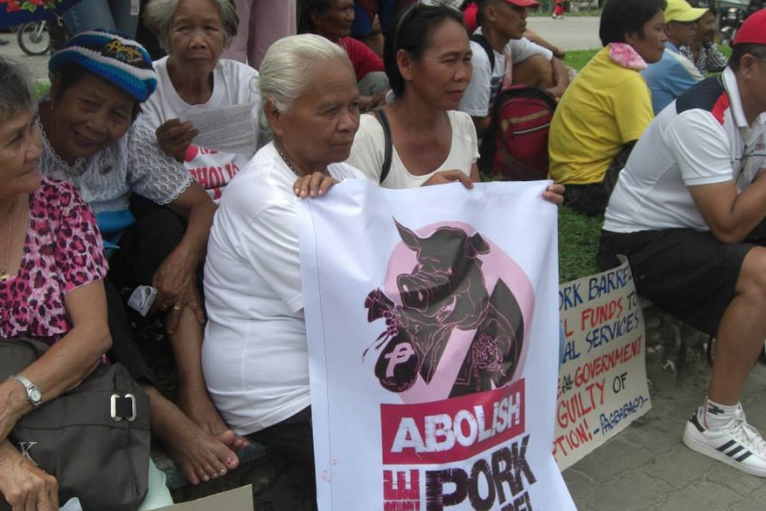 Churchpeople join anti pork barrel rally in Kidapawan