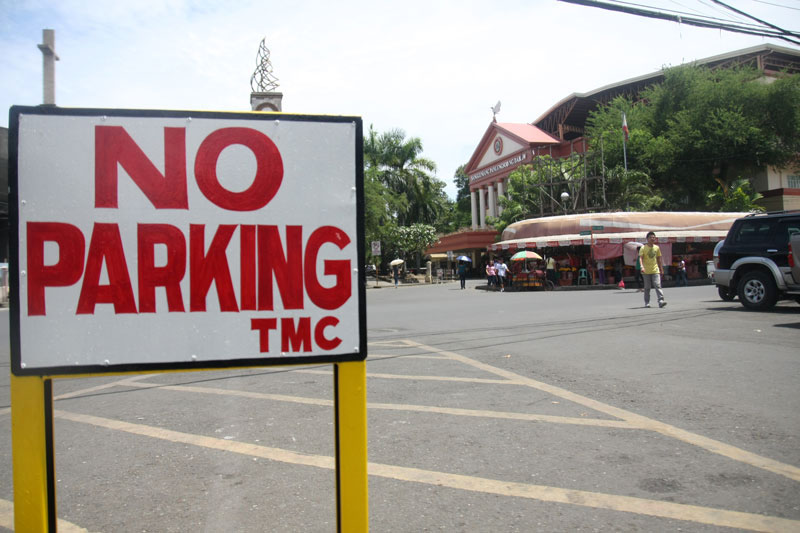 Councilor mulls parking space projects to address traffic woes