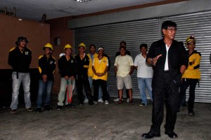 City Demolition Team head Retired Colonel Yusuf Jimlani (right) briefs his team before their operation. (davaotoday.com photo by Medel V. Hernani)