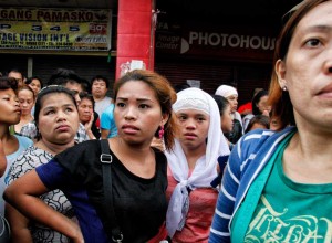 Muslim vendors are shocked by the operation of the demolition team that confiscated their ukay-ukay items along City Hall Drive. (davaotoday.com photo by Medel V. Hernani)