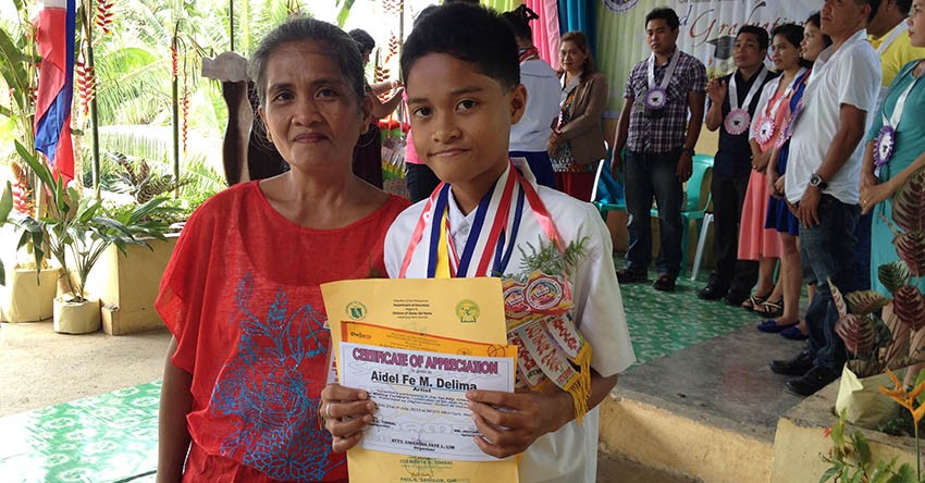 In Kapalong town, school valedictorian survives with P5 a day