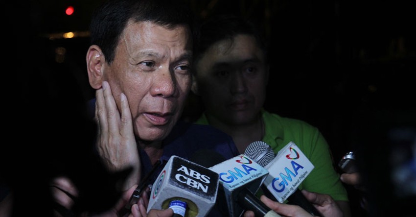 Duterte supporters: no retreat, no surrender till 2016