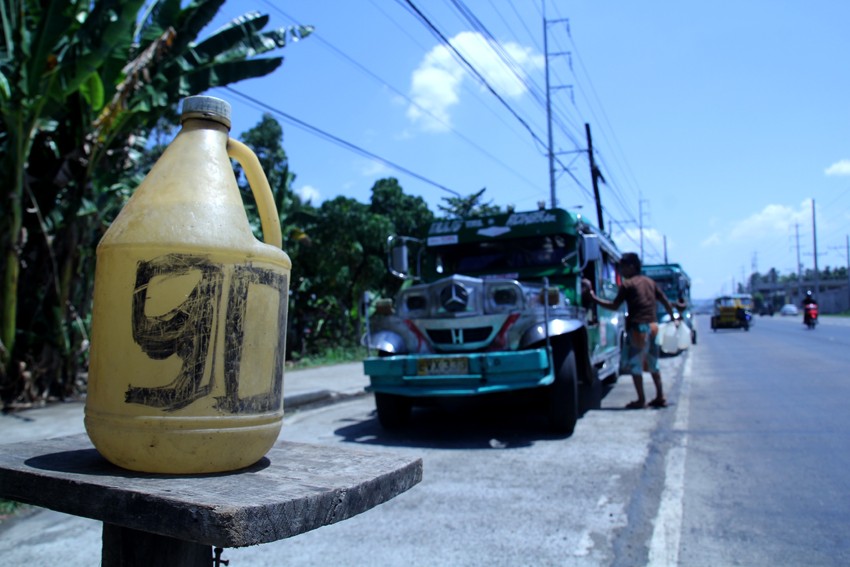 LGU asked to run after illegal petrol vendors