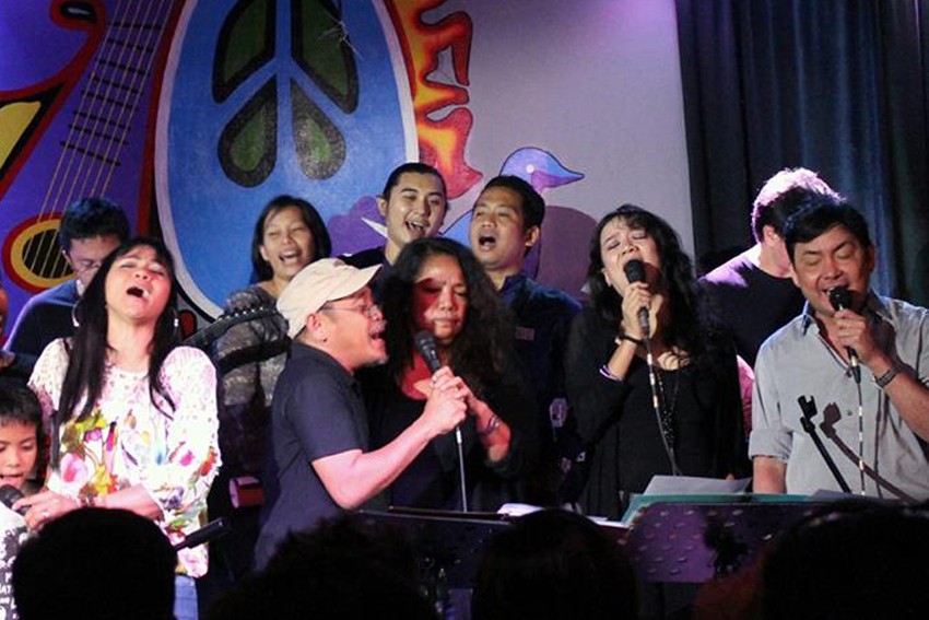 Filipino artists fuel patriotism through songs