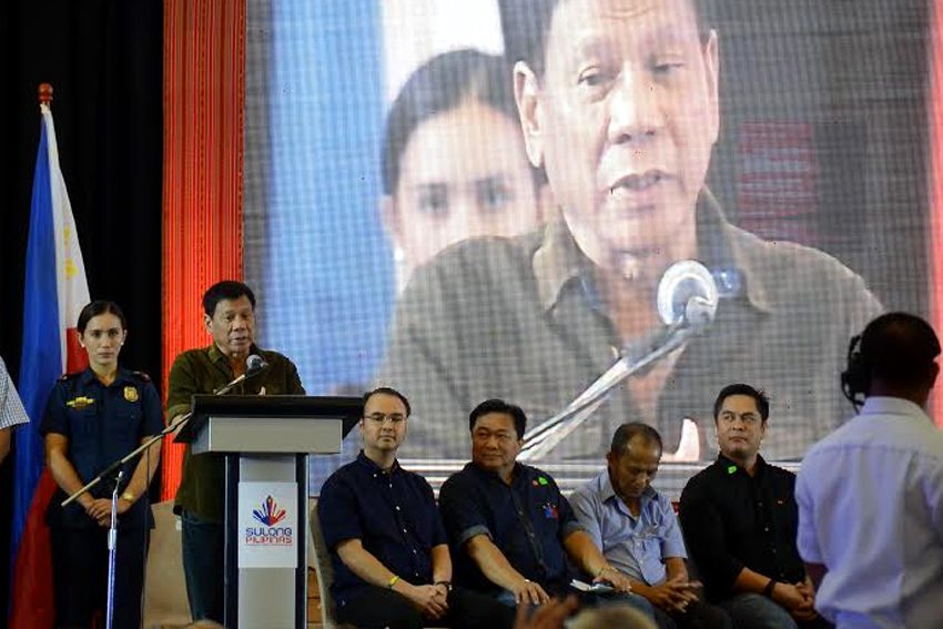 DUTERTE MEETS BUSINESS SECTOR